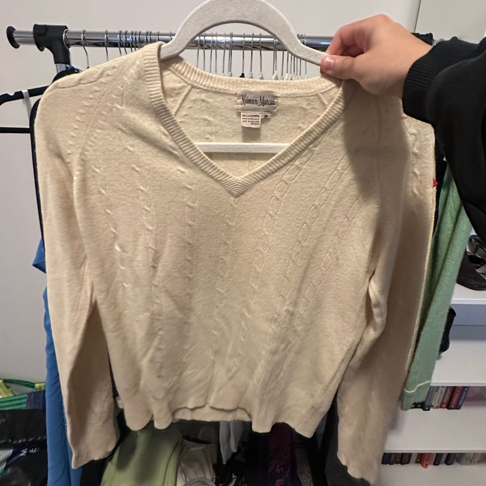 Neiman Marcus Cream V-Neck Sweater